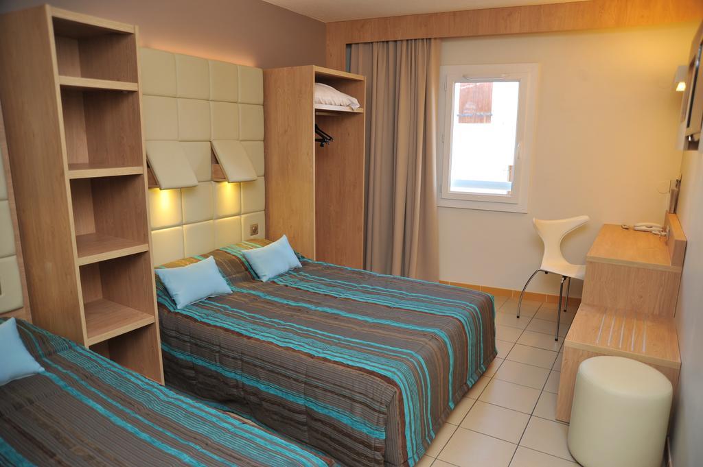 Hotel Espace Cite Carcassonne Zimmer foto